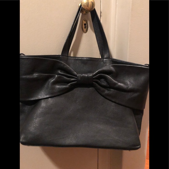 Gorgeous black leather RED Valentino convertible tote /handbag with large bow 🎀